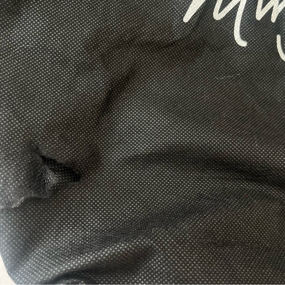 Loungefly Disney Minnie Loves Mickey Embossed Bag Purse Red Black New NWOT - Picture 13 of 13